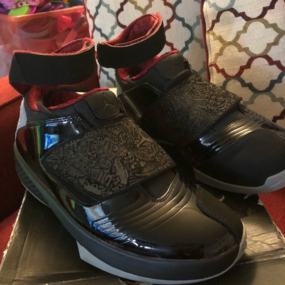 Jordan’s Retro XX - Picture 2 of 5